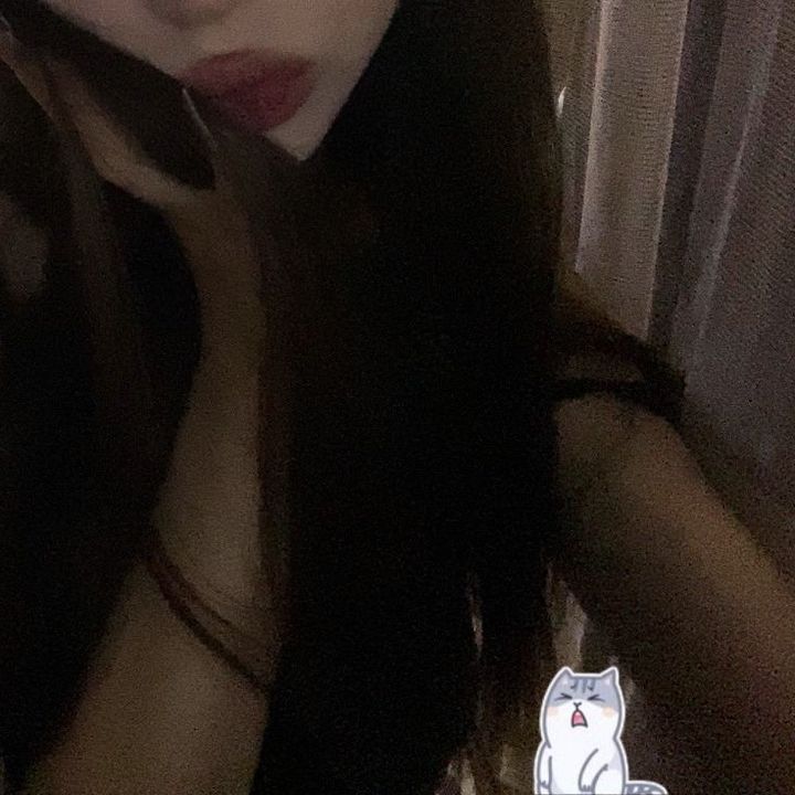 w0xwq87