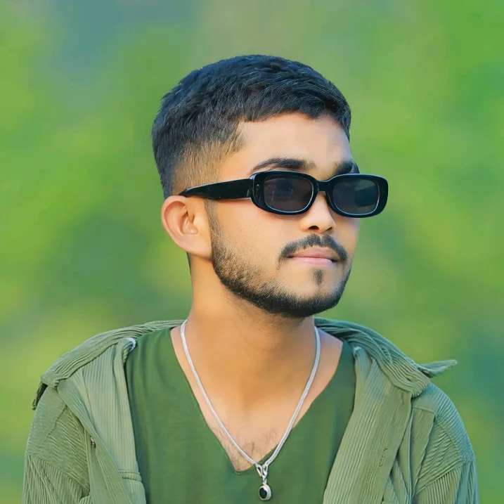 official_dinesh100
