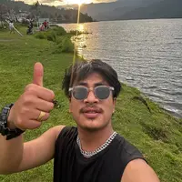 TikTok Account - https://p16-sg.tiktokcdn.com/tos-alisg-avt-0068/4905768cf96139526973971168e6cc87~tplv-tiktokx-cropcenter-q:200:200:q70.webp