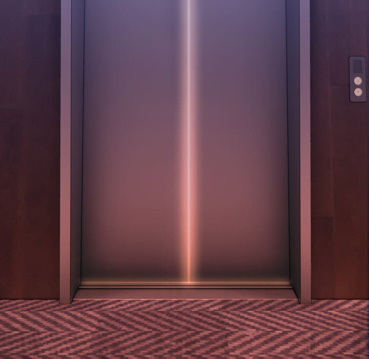 Two Strangers Trapped in an Elevator - episode 1 - 4