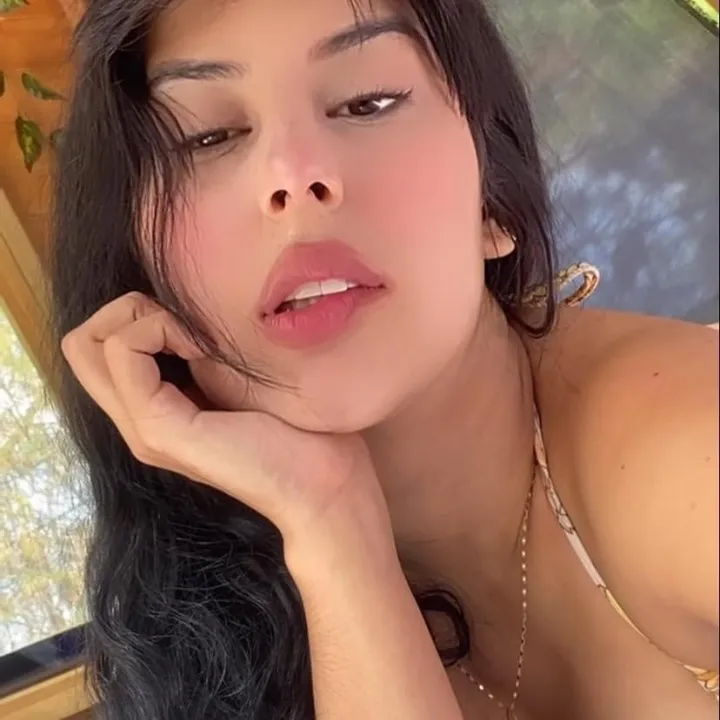 yuskysthefaniaa
