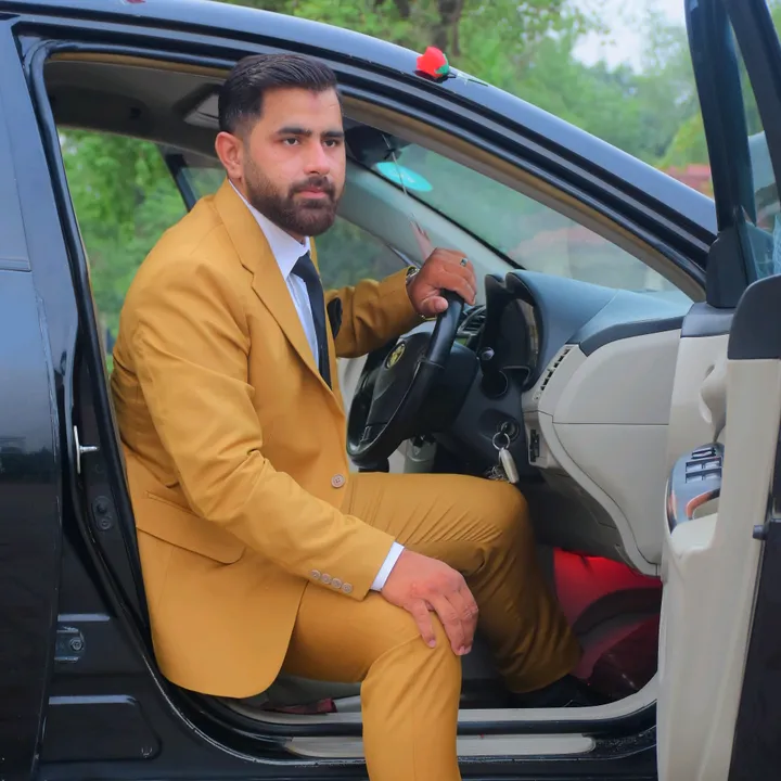 ahsaniqbal143.com