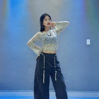 nhạc nền - Lăng Uyên