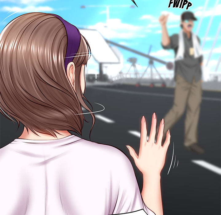 Extrem reiche Familie - episode 5 - 44