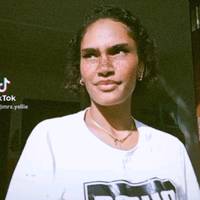 TikTok Account - mrs.yellie