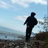 TikTok Account - https://p16-sg.tiktokcdn.com/tos-alisg-avt-0068/725340643f3a407e9602f8c7c34cbe7a~tplv-tiktokx-cropcenter-q:200:200:q70.jpg
