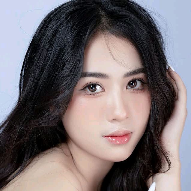 Hoa nguyen. Hoa nguyen