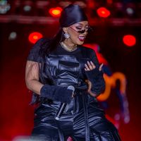 TikTok Account - https://p16-sg.tiktokcdn.com/tos-alisg-avt-0068/7654882234990dc7a2f164b716e6025f~tplv-tiktokx-cropcenter:200:200.jpeg