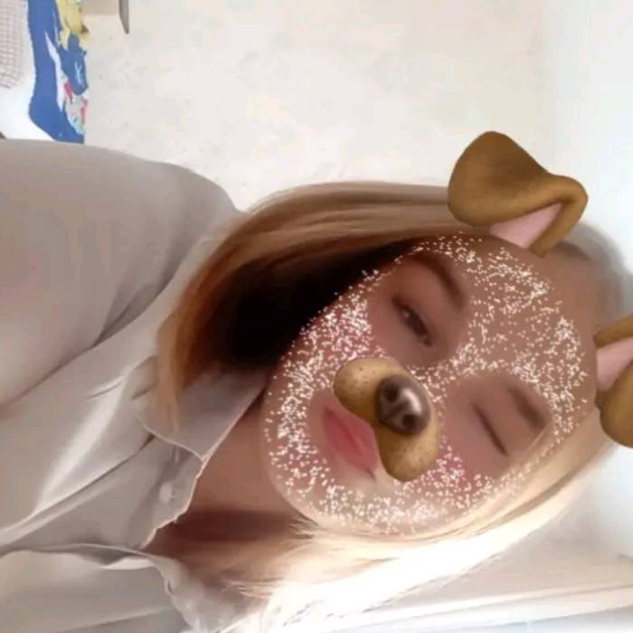 vyvi935