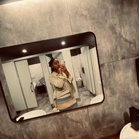 TikTok Account - https://p16-sg.tiktokcdn.com/tos-alisg-avt-0068/852fd451c320dfc4bf144c31dbcb2244~tplv-tiktokx-cropcenter:200:200.jpeg