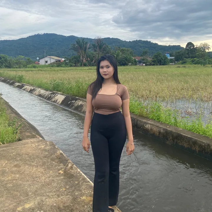 alexsaaputriii