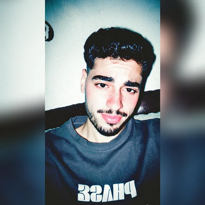 ali0000975