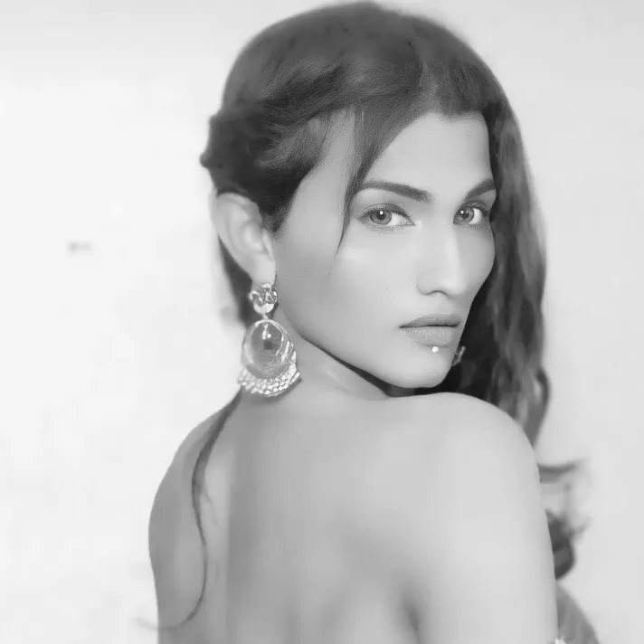 bellaqueen1582