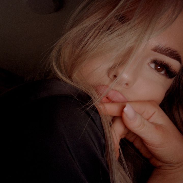 𝚊 𝚕 𝚒 𝚗 𝚊 - original sound