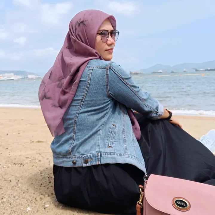 eny_pejuang_dolar