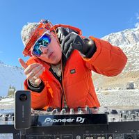 TikTok Account - https://p16-sg.tiktokcdn.com/tos-alisg-avt-0068/96a6521fe2adf480016f51707b8bb485~tplv-tiktokx-cropcenter:200:200.jpeg