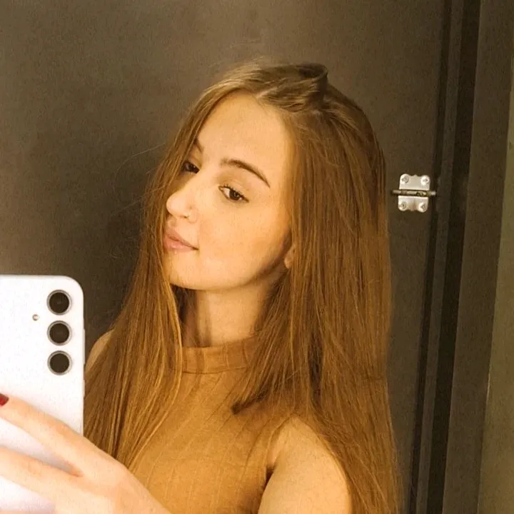 clarakosloskii__