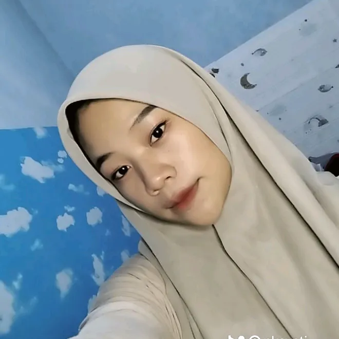 momzellaycel02