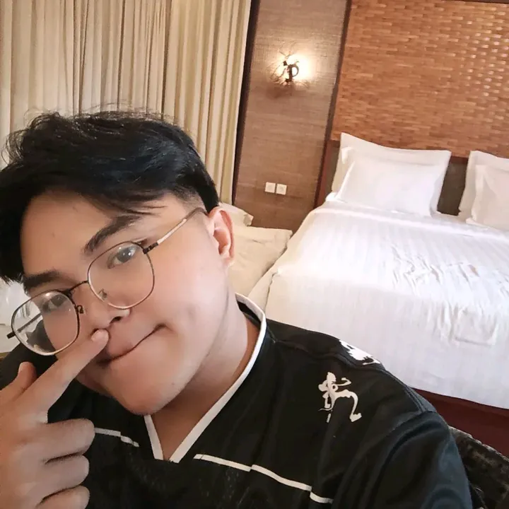 @kupow