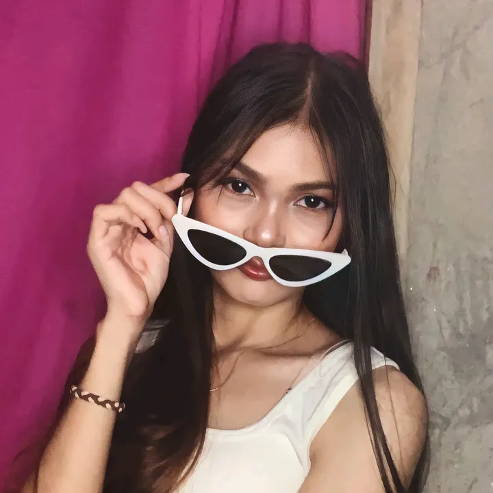 randomlydeamor
