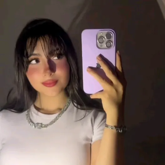 nazlii4_1