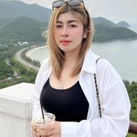 praew..chamaiporn