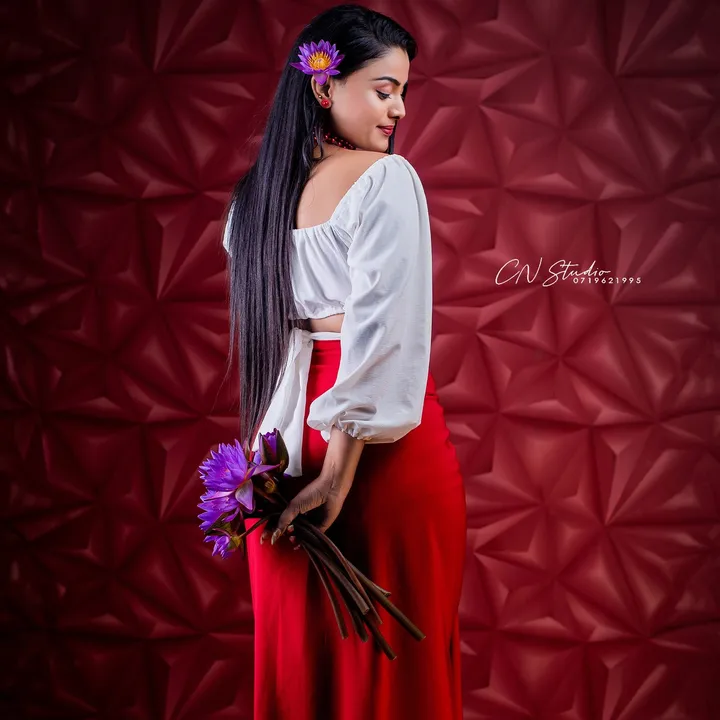 sandalika_divyani