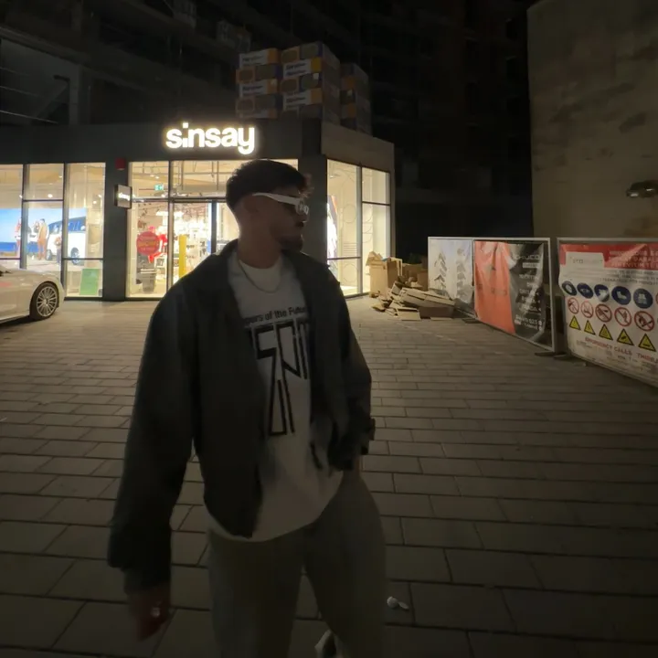 mnimanii03