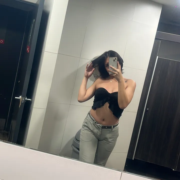 mi_reynita_000
