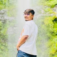 TikTok Account - https://p16-sg.tiktokcdn.com/tos-alisg-avt-0068/d9168231069c3fe15026bf955b3f1992~tplv-tiktokx-cropcenter:200:200.jpeg