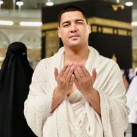 TikTok Account - https://p16-sg.tiktokcdn.com/tos-alisg-avt-0068/d9200aacc948f072d816e5f8006d45c5~tplv-tiktokx-cropcenter:200:200.jpeg