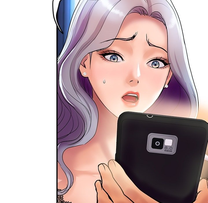 Royal Family - episode Prologue - 25
