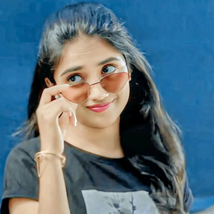 malavika.manooj