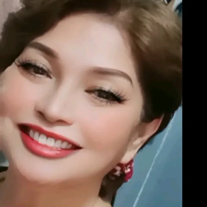 @viieee_saki