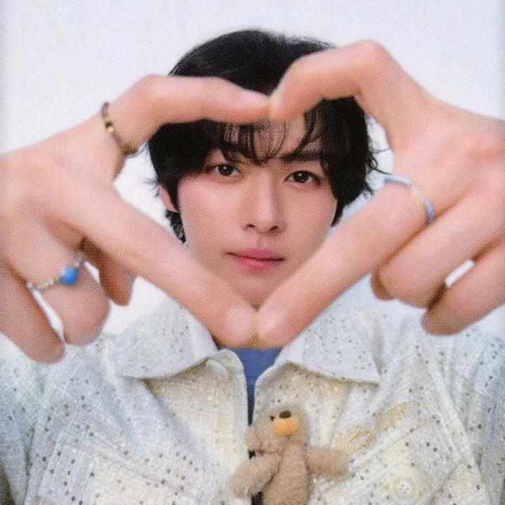 _lu.leeknowsaurus_