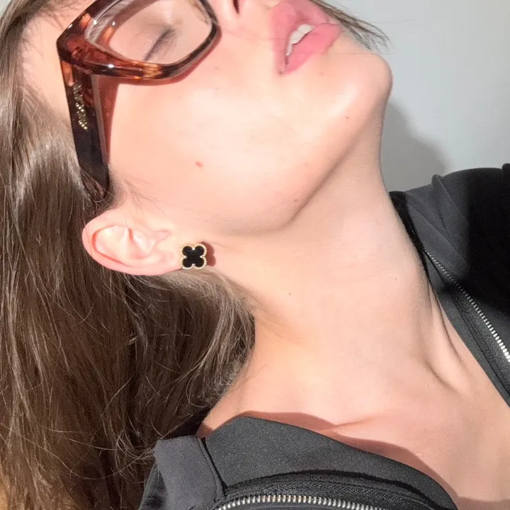 gladyshevaanya