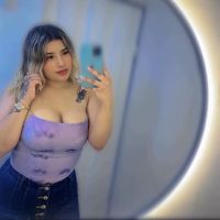 emily_founes