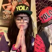 TikTok Account - https://p16-sg.tiktokcdn.com/tos-alisg-avt-0068/f857871727e7e64de7293dec6dce6251~tplv-tiktokx-cropcenter:200:200.jpeg