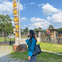 TikTok Account - https://p16-sg.tiktokcdn.com/tos-alisg-avt-0068/f96a36b09c181e217dd5e217e037cc8e~tplv-tiktokx-cropcenter:200:200.jpeg