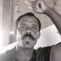 انا لازم اعلمك لبس الايلويس