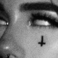 2 Faced