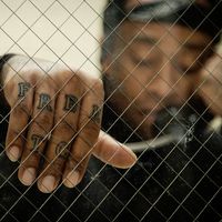 Sitting Pretty (feat. Wiz Khalifa)