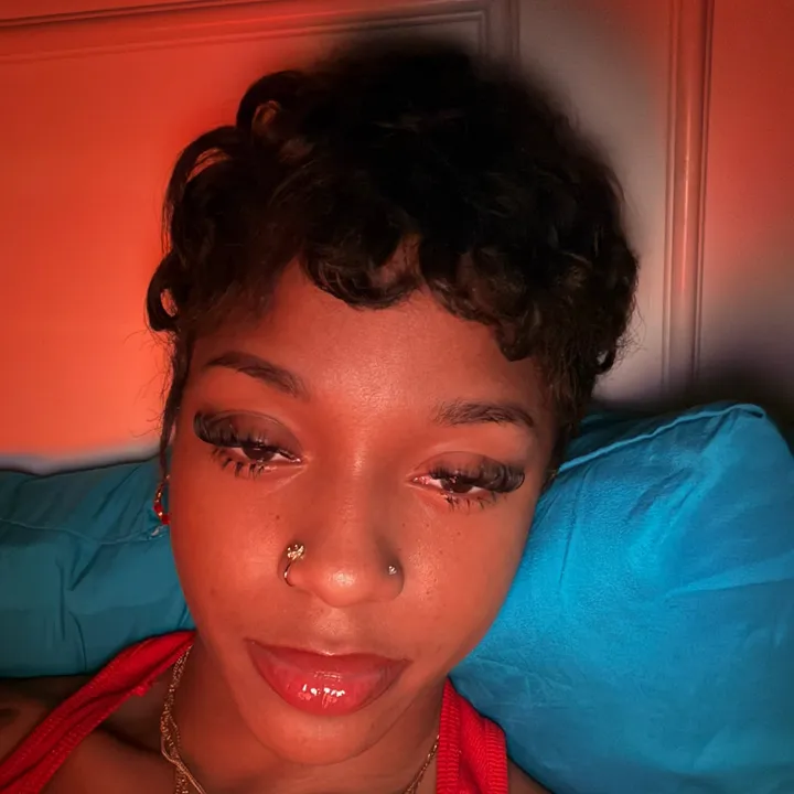 @drxnaxia