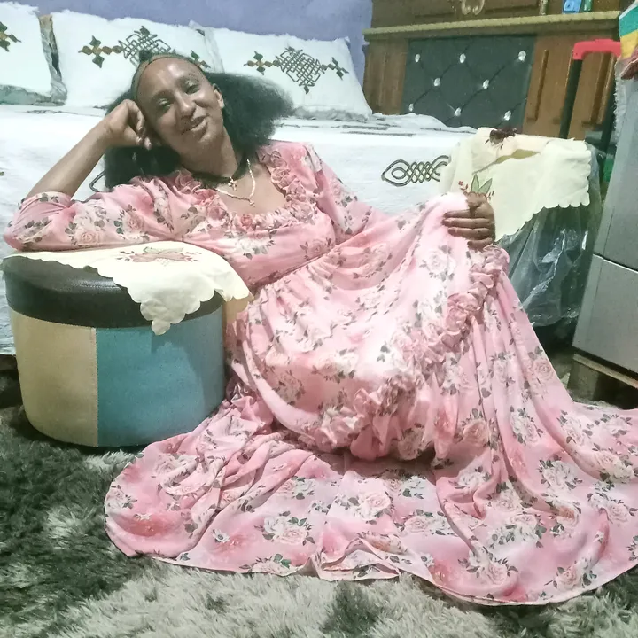 @mearegkibret