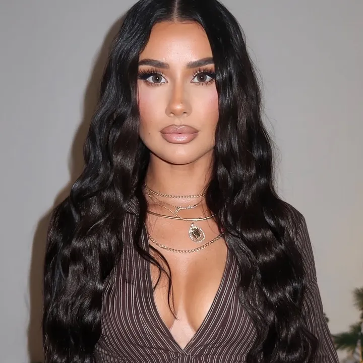 @emilykwalker_