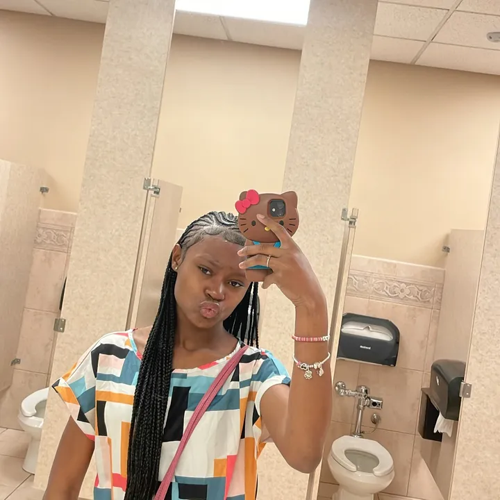 @w.whitegirll