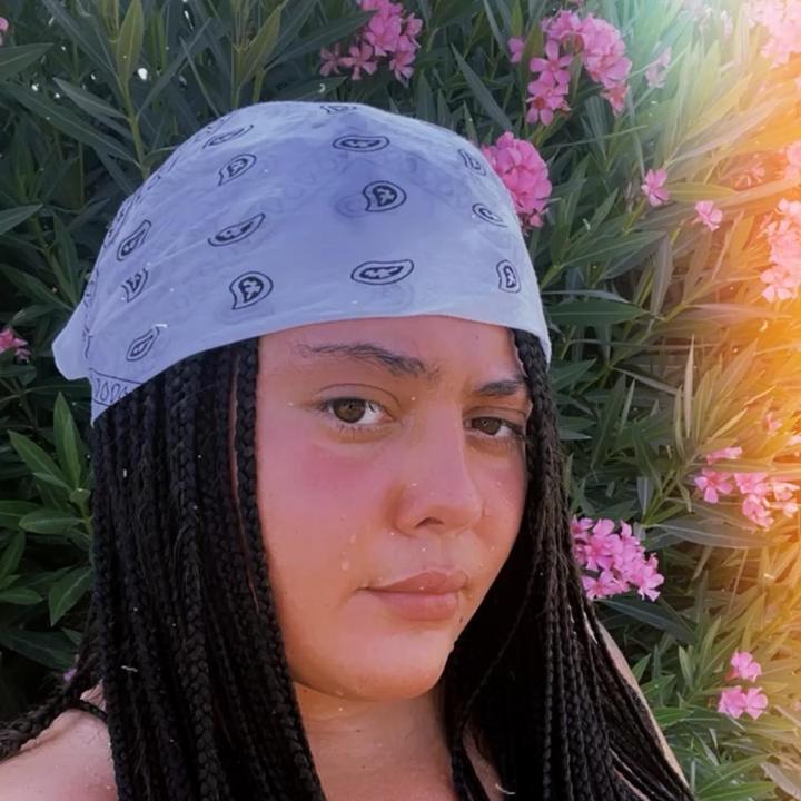 @alessyavitale