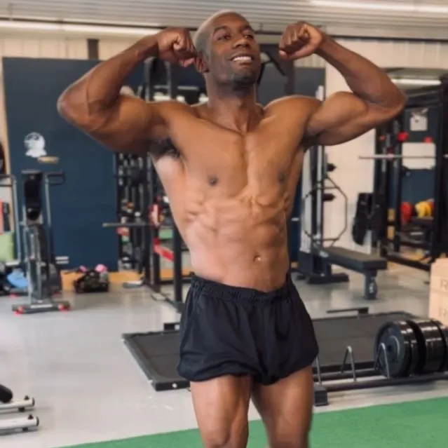 @blacknamewhyte