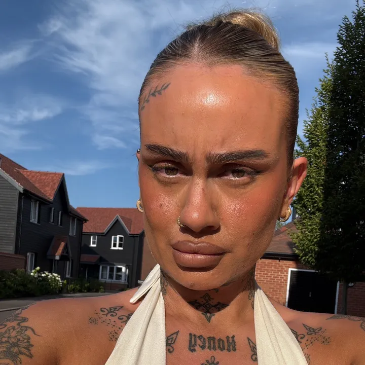 @jasmineedenhall