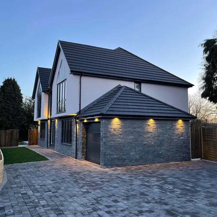 @rjahomes